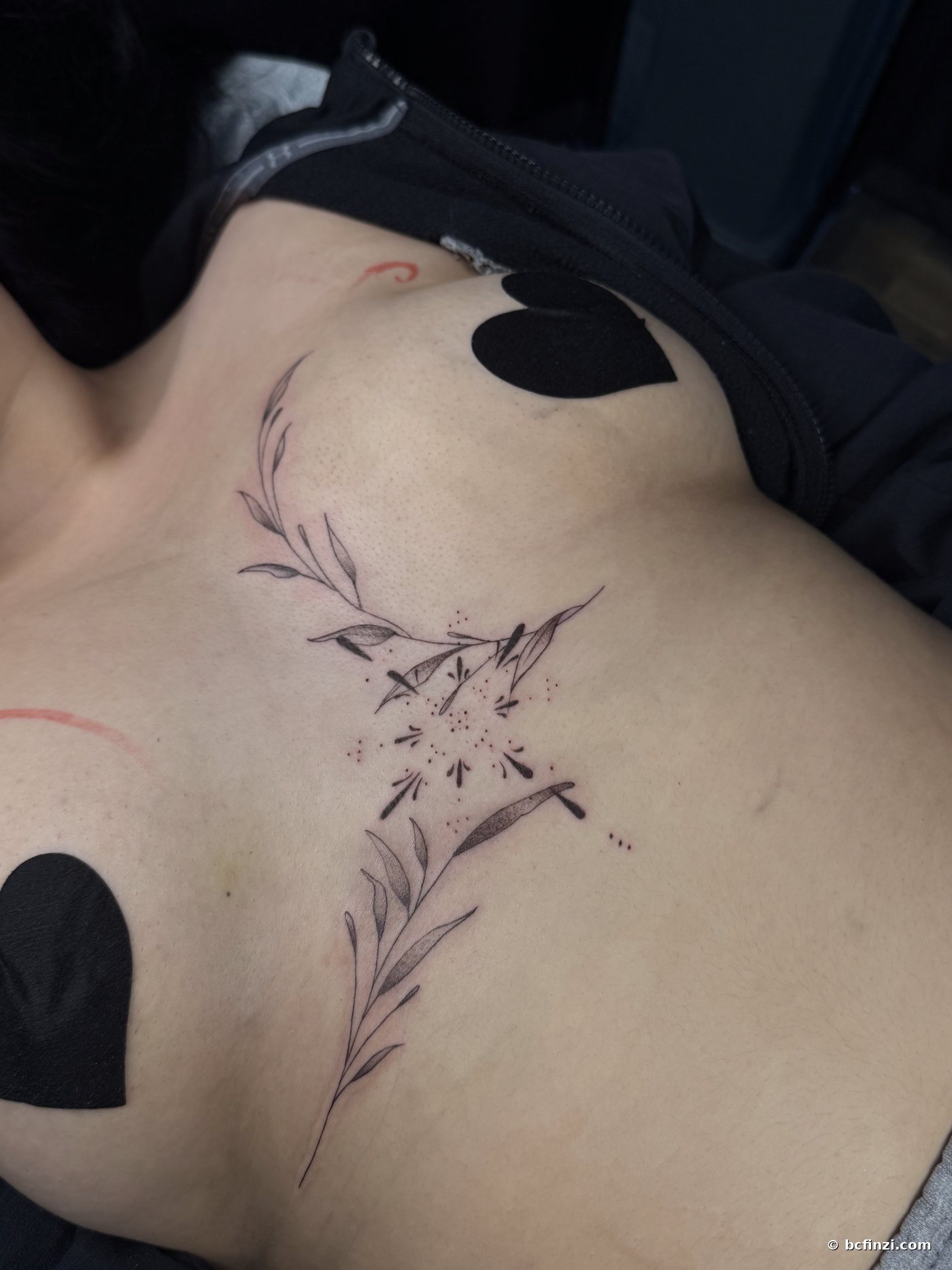 Botanical collarbone — fine-line tattoo — on the collarbone — by Bianca Finzi, Austin TX